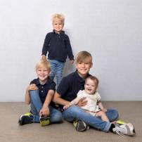 Familie billede familiefoto søskende Fotograf Janne Haslund