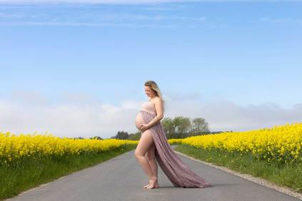 Gravid billeder rapsmark Fotograf Janne Haslund